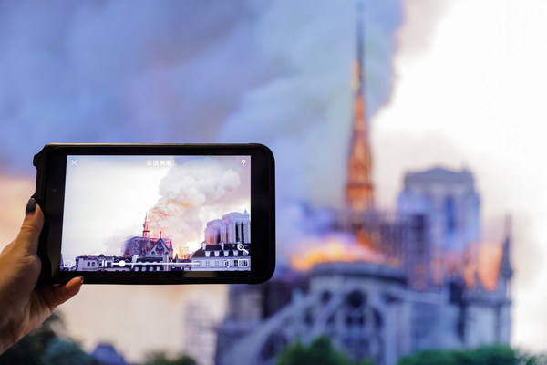 歐萊雅獨家贊助，巴黎圣母院全球首個增強現(xiàn)實感沉浸式展覽落地上海