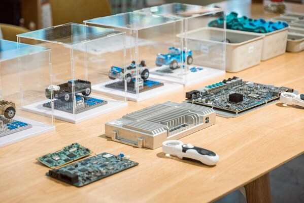 首屆Drive on Horizon 自動(dòng)駕駛快閃月于上海開幕