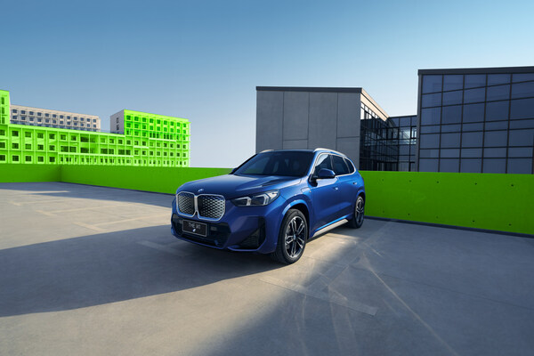 創(chuàng)新純電動(dòng)BMW iX1