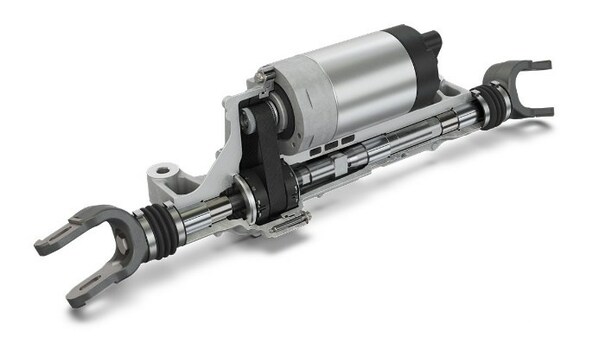 舍弗勒后輪轉(zhuǎn)向系統(tǒng)充分體現(xiàn)了舍弗勒在精密機(jī)械領(lǐng)域的長(zhǎng)期技術(shù)積累及卓越能力