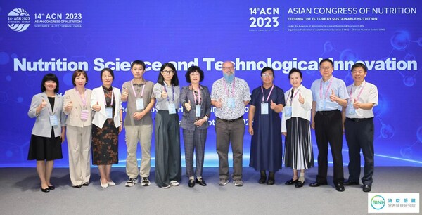 與會(huì)現(xiàn)場(chǎng)專家合影