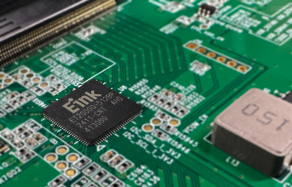 元太連手奇景推出尖端彩色電子紙時(shí)序控制芯片T2000 （圖片提供&nbsp;: E Ink元太科技）