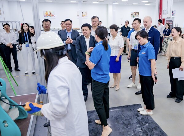 TüV萊茵長(zhǎng)三角運(yùn)營(yíng)中心二期盛大開(kāi)業(yè) 助推區(qū)域一體化高質(zhì)量發(fā)展