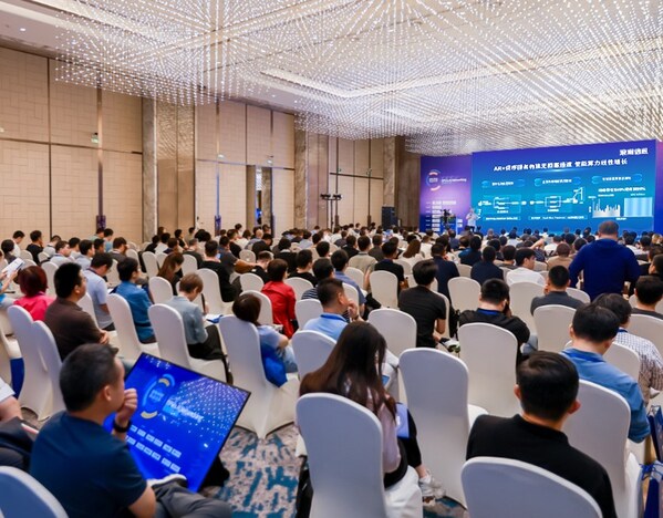 顯著提升萬(wàn)卡GPU訓(xùn)練性能，浪潮信息X400榮獲