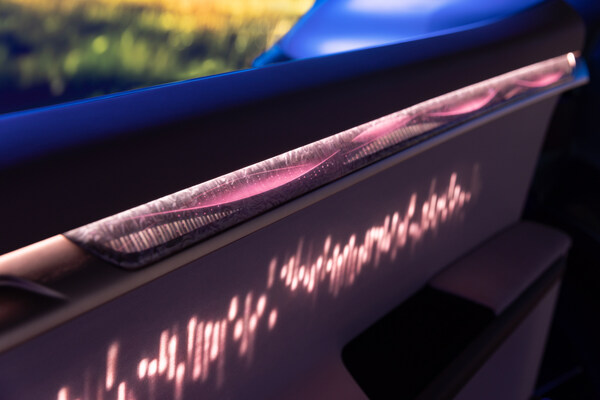 延鋒發(fā)布XiM25智能座艙，以創(chuàng)新技術(shù)觸動Z世代