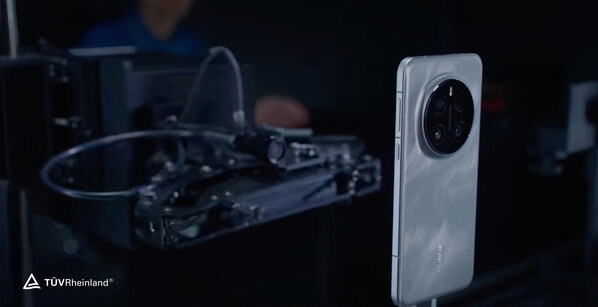 榮耀Magic 7系列手機通過TÜV萊茵全局護眼4.0認證 榮耀Magic 7系列手機通過TÜV萊茵全局護眼4.0認證