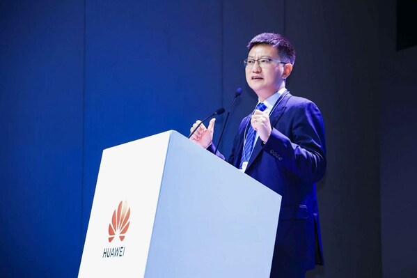 華為副總裁、公共事業(yè)軍團總裁 李俊風(fēng)