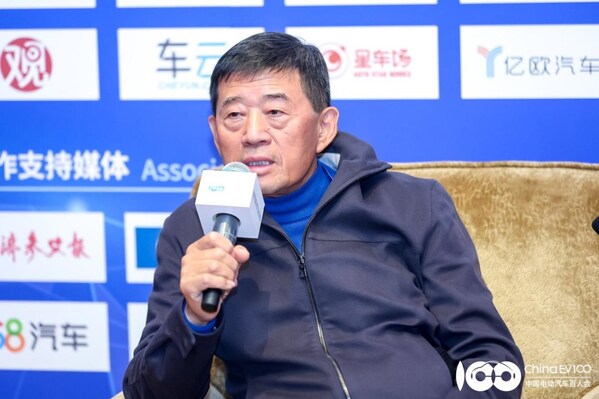 奧動「重卡40秒極速換電」首秀，車站能三域聯(lián)動構(gòu)筑