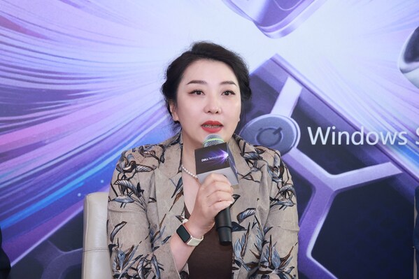 戴爾科技集團(tuán)大中華區(qū)信息基礎(chǔ)架構(gòu)解決方案事業(yè)部總經(jīng)理陳潔