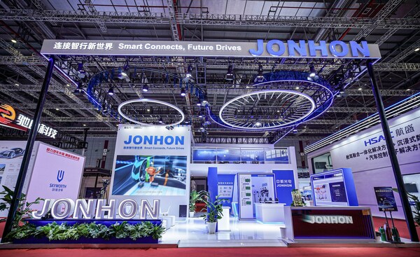 中航光電亮相2025上海車展，以全域創(chuàng)新驅(qū)動新能源汽車產(chǎn)業(yè)升級