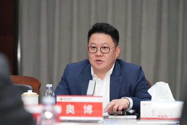 蒙泰集團(tuán)副董事長(zhǎng)、執(zhí)行總裁、管理提升與數(shù)字化轉(zhuǎn)型委員會(huì)主任奧博發(fā)言