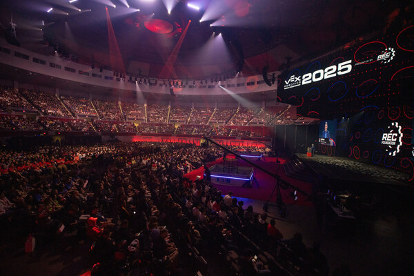 2025 VEX 世錦賽圓滿落幕：全球青少年工程師巔峰對決，中國賽隊再創(chuàng)輝煌