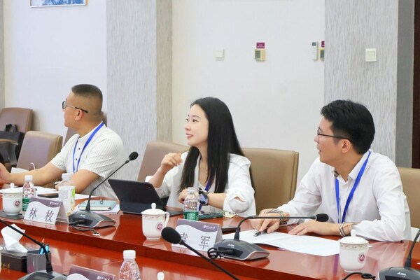 眾合云科人力資源副總裁林枚女士發(fā)言現(xiàn)場(chǎng)