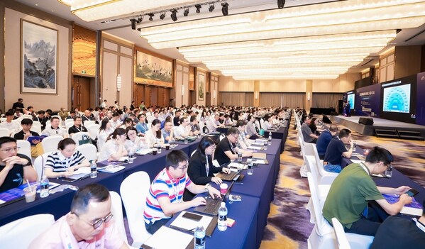 AI了，這場(chǎng)盛會(huì)，見(jiàn)證傳統(tǒng)工廠的智造創(chuàng)新范式