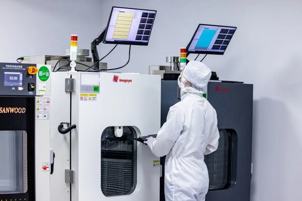 江波龍上?？偛柯涑?！以高端存儲(chǔ)