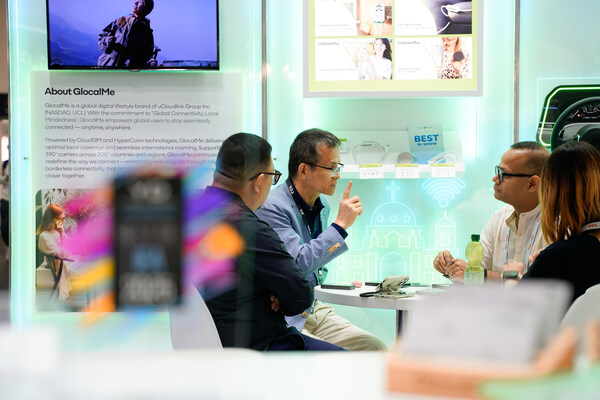 陳朝暉先生在IFA 2025現(xiàn)場接受媒體專訪 陳朝暉先生在IFA 2025現(xiàn)場接受媒體專訪