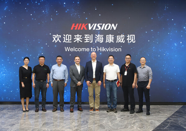 DEKRA德凱首席執(zhí)行官Stan Zurkiewicz拜訪?？低暎采虉鼍皵?shù)字化創(chuàng)新發(fā)展