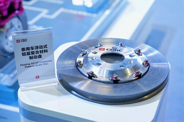 新型高強(qiáng)耐熱鋁基陶瓷復(fù)合材料制動(dòng)盤(pán) 新型高強(qiáng)耐熱鋁基陶瓷復(fù)合材料制動(dòng)盤(pán)