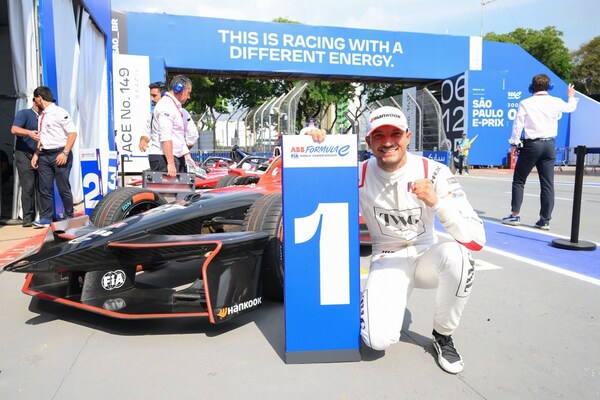 安德雷蒂車(chē)隊(duì)杰克·丹尼斯奪冠 安德雷蒂車(chē)隊(duì)杰克·丹尼斯奪冠