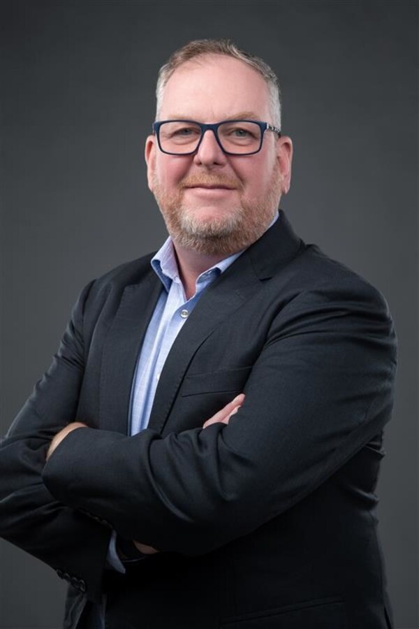 Paul McLoughlin, President - International, Frontline Performance Group