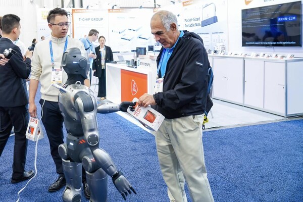 PM01憑借場景適配能力獲得現(xiàn)場觀眾認(rèn)可