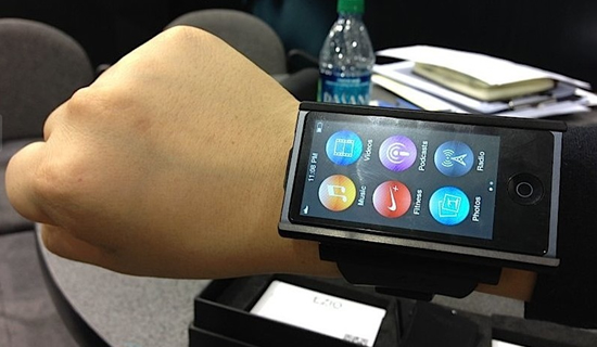 EZIO �׿���ߴ� iPod Nano �펧���b